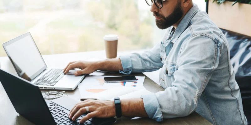 Tham khảo chính sách hợp tác trước khi đăng ký